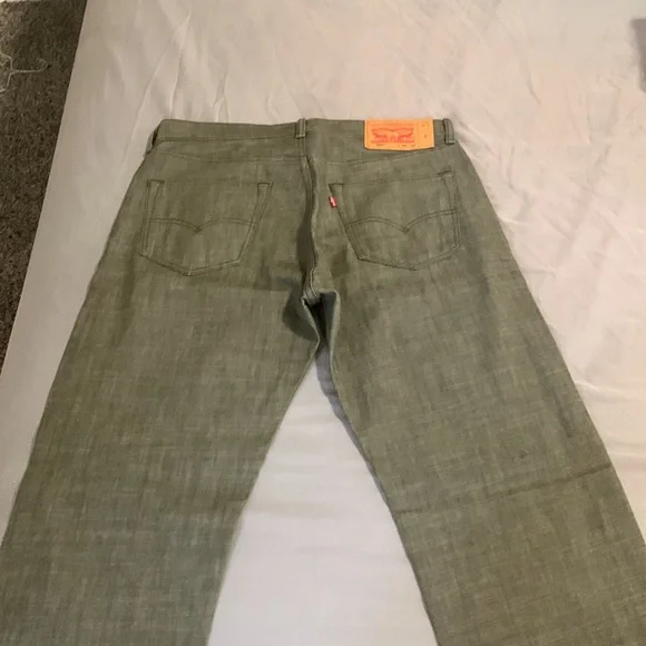 Levi Jeans brand new no tags - Picture 4 of 5